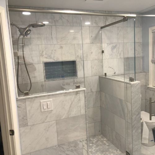 Frameless Door Panel and Return Clips  Image